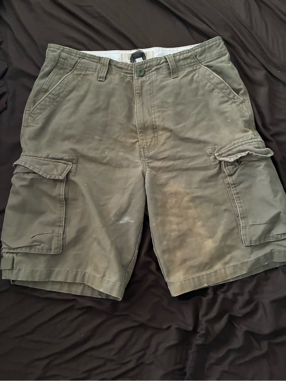 Urban Pipeline Olive Green Cargo Shorts with Flap Pockets